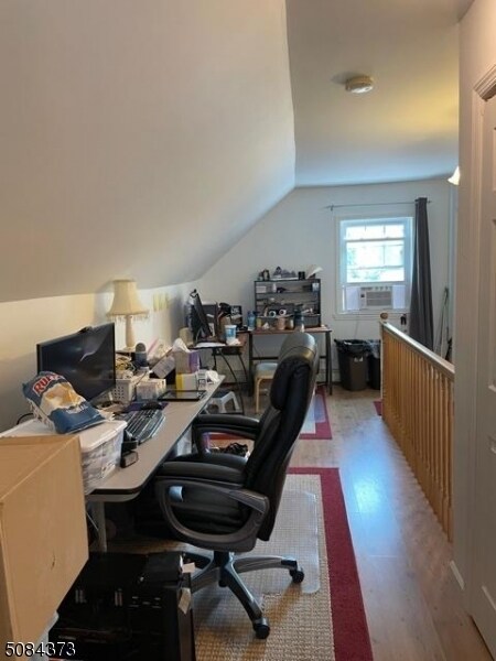 Building Photo - 27 Elmwood Dr