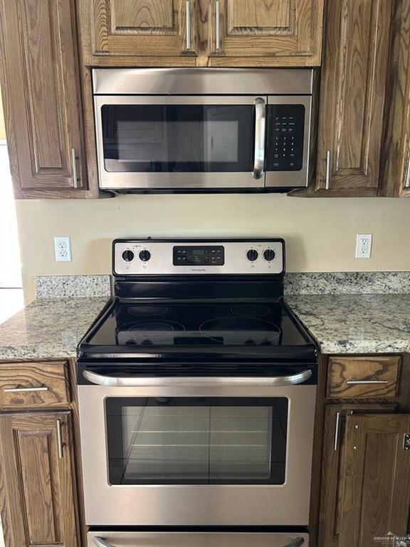 Foto del edificio - 14 Primrose Ave