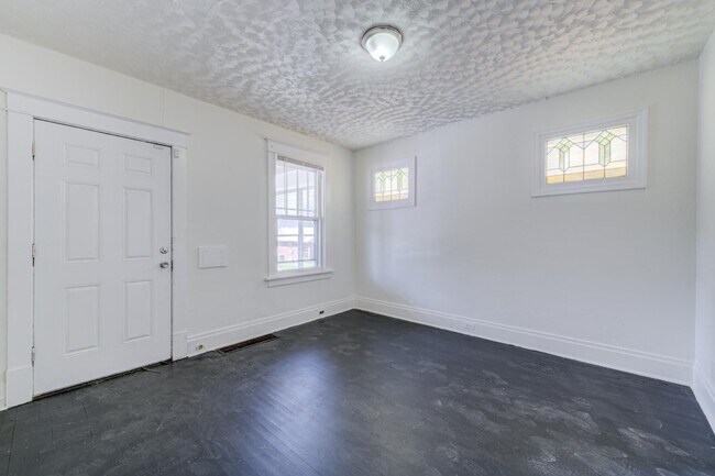 Building Photo - 6997 Edison Ave