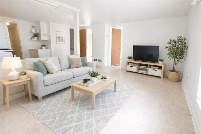 Foto del edificio - 130 E Elisha St