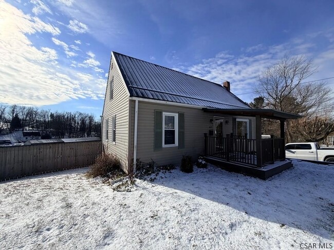 Building Photo - 617 Freedom Ave