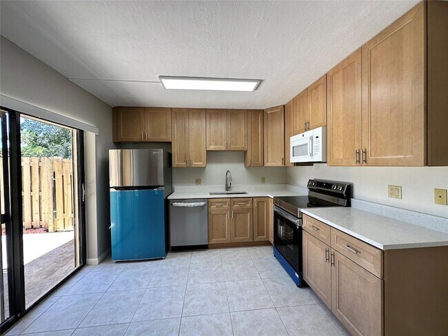 Foto del edificio - 2903 SW 22nd Cir