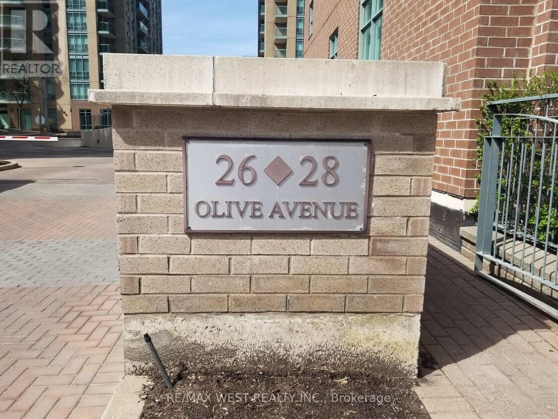 Primary Photo - 28 Olive Ave