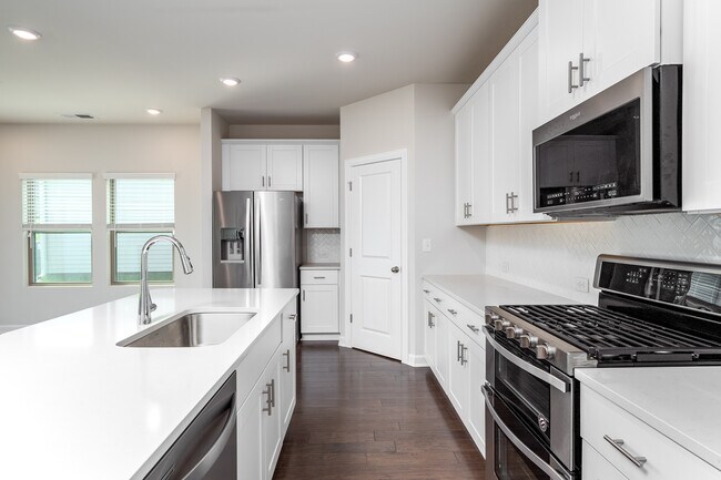 Building Photo - 9318 Festival Way