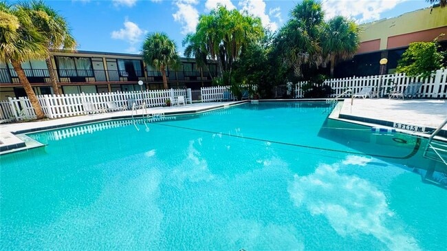 Building Photo - 7900 S Orange Blossom Trail
