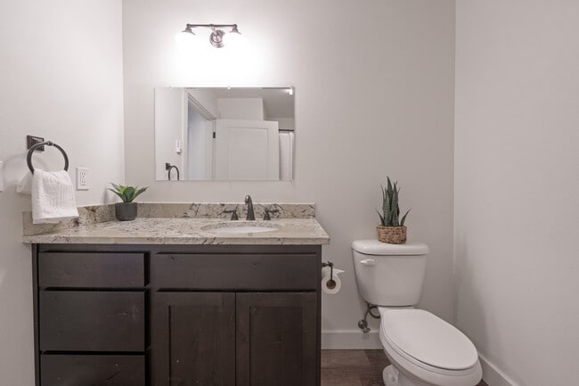 Bathroom - 1533 SE Honeysuckle Loop