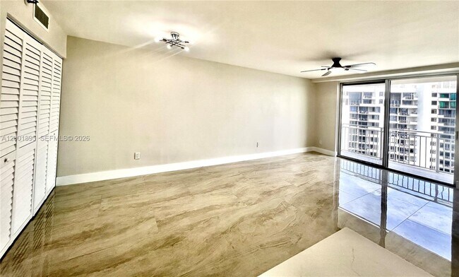 Foto del edificio - 770 Claughton Island Dr