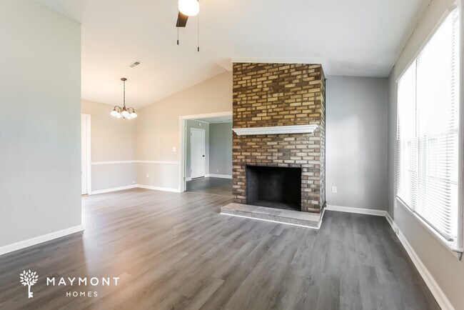 Building Photo - Stunning 3 Bedroom Home in Piedmont with M...