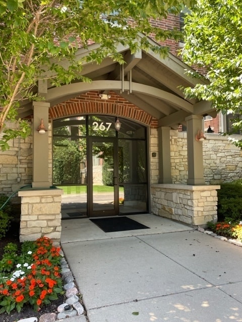 Building Photo - 267 W Railroad Ave