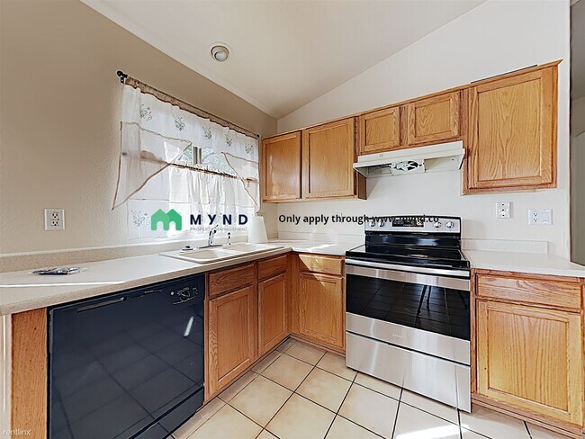 Building Photo - 2 br, 2 bath House - 2037 N 109th Ave