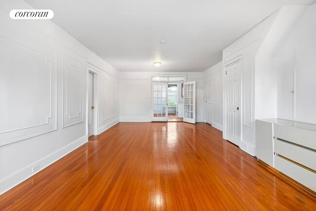 Building Photo - 276 Ainslie St