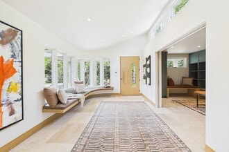 Building Photo - 45 Glen Eagles Rd