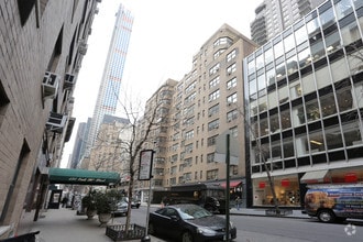 Building Photo - 141 E 56th St