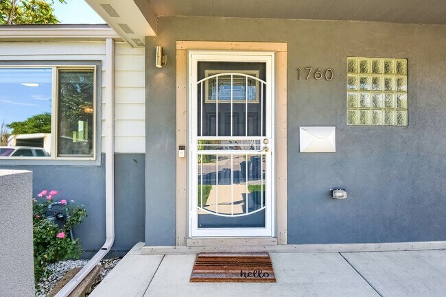 Foto del edificio - Three Bedroom Home in Denver!