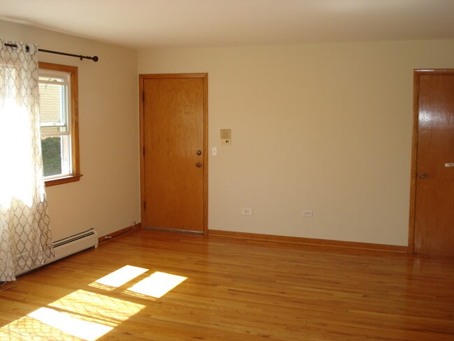 Building Photo - 3804 North Harlem Avenue