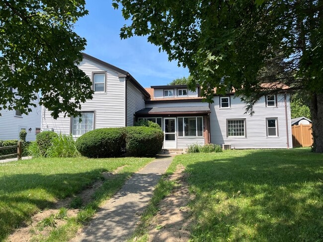 Building Photo - 1400 Titus Ave