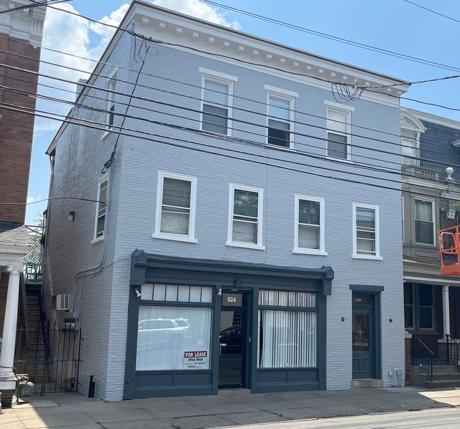 Primary Photo - 522-524 E King