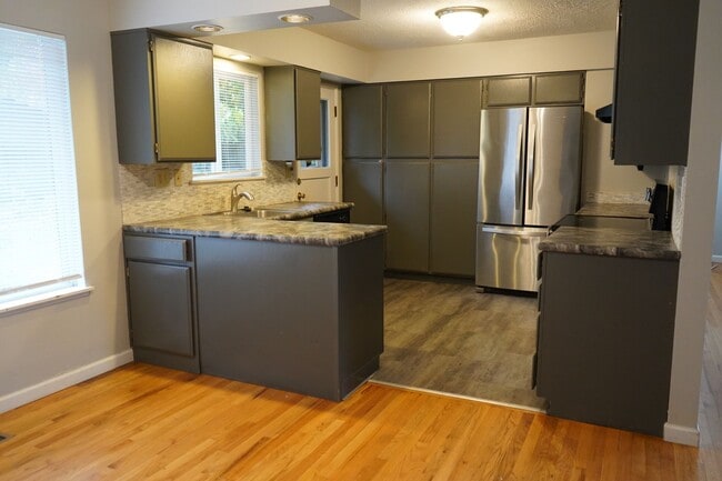 Foto del edificio - 7208 Mississippi Dr