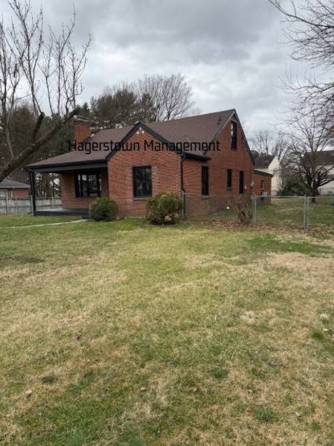 Foto del edificio - Craftsman Style Home