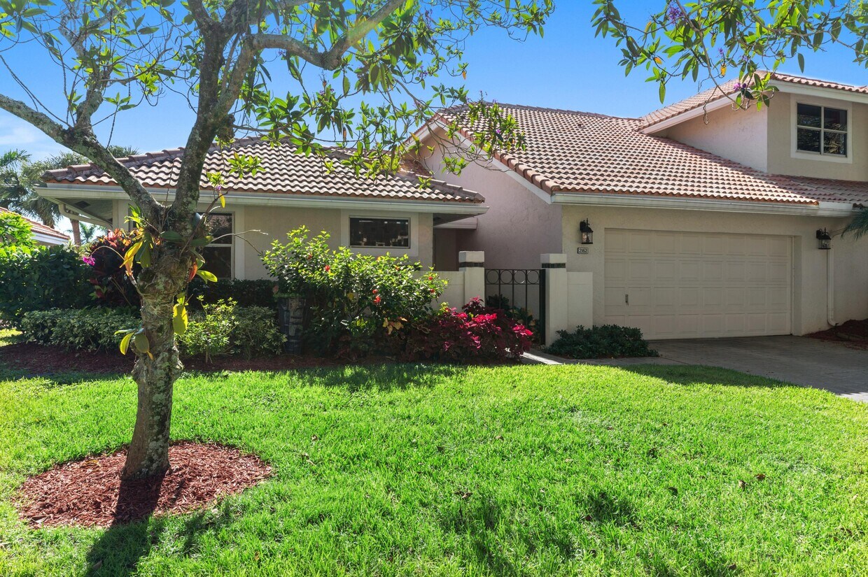 Foto principal - 2162 NW 52nd St