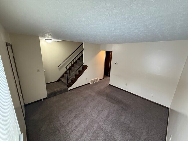 Foto del edificio - 3209 Cedar Grove Pl S