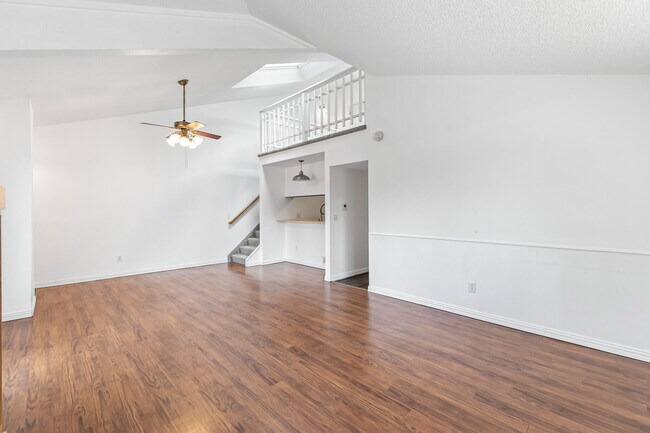Foto del edificio - 1782 S Trenton St
