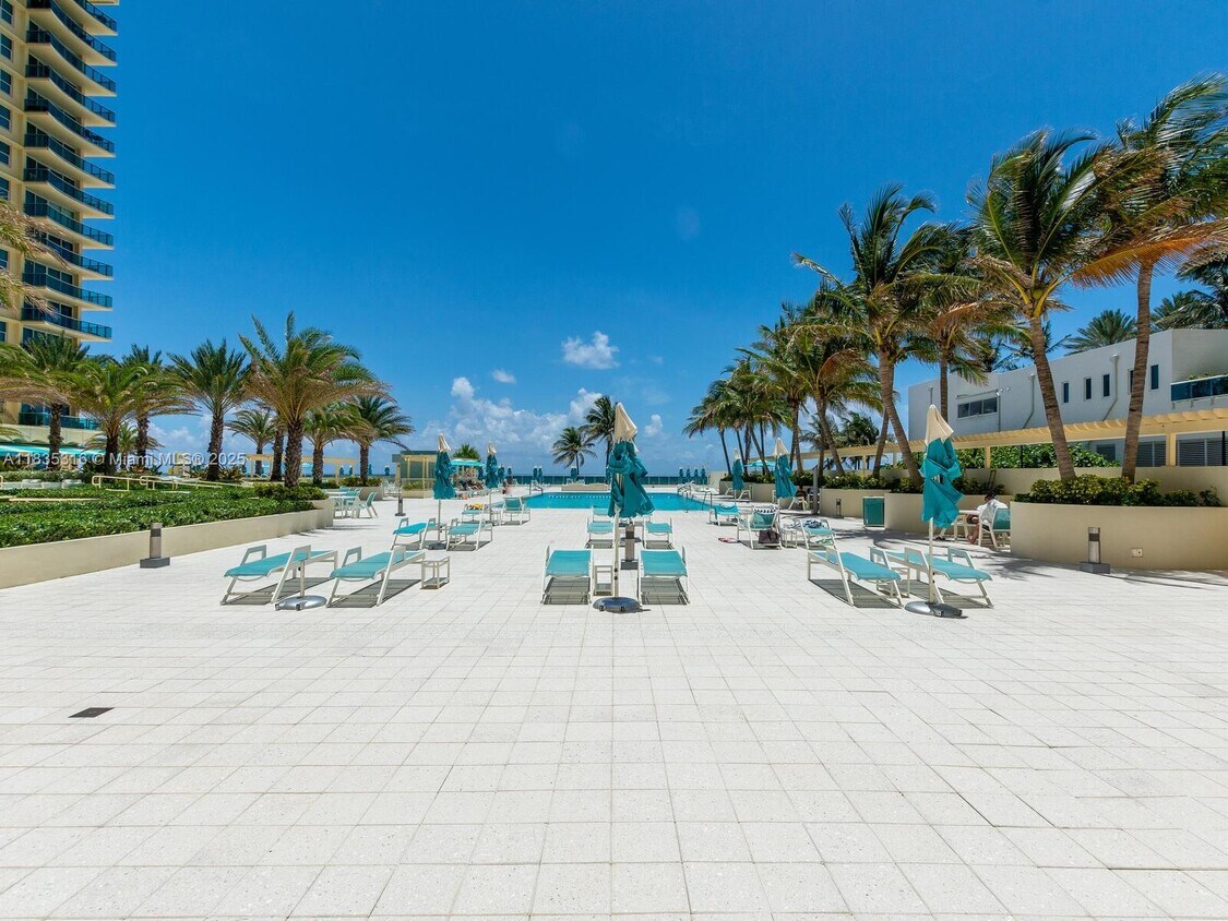 Foto principal - 2501 S Ocean Dr