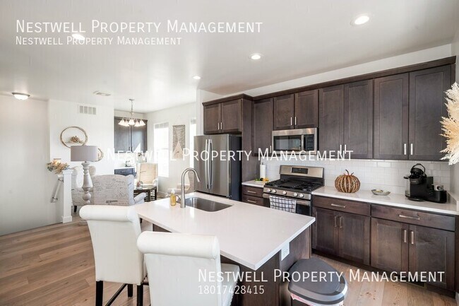 Foto del edificio - $250 off 1st month's - Luxurious Daybreak ...