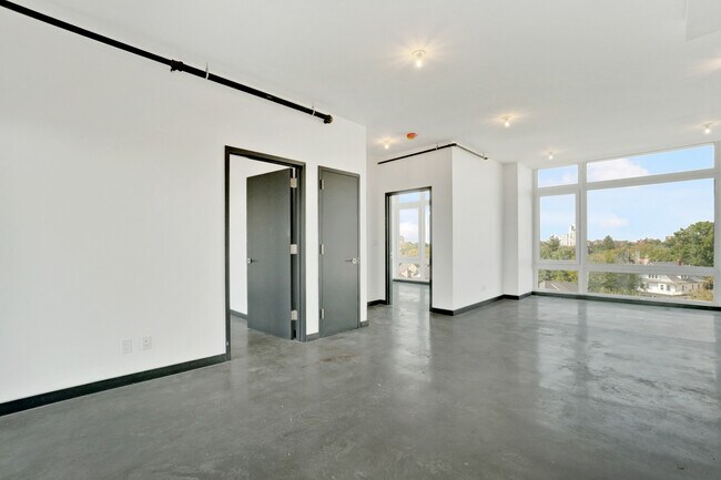 Foto del edificio - 1357 Flatbush Ave
