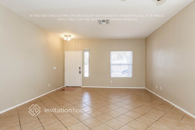 Foto del edificio - 3871 N 141st Dr