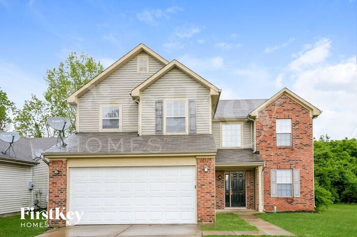 Foto principal - 5323 Lakeside Manor Dr