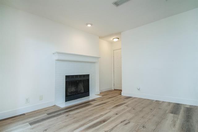 Building Photo - 1100 Calico Ln