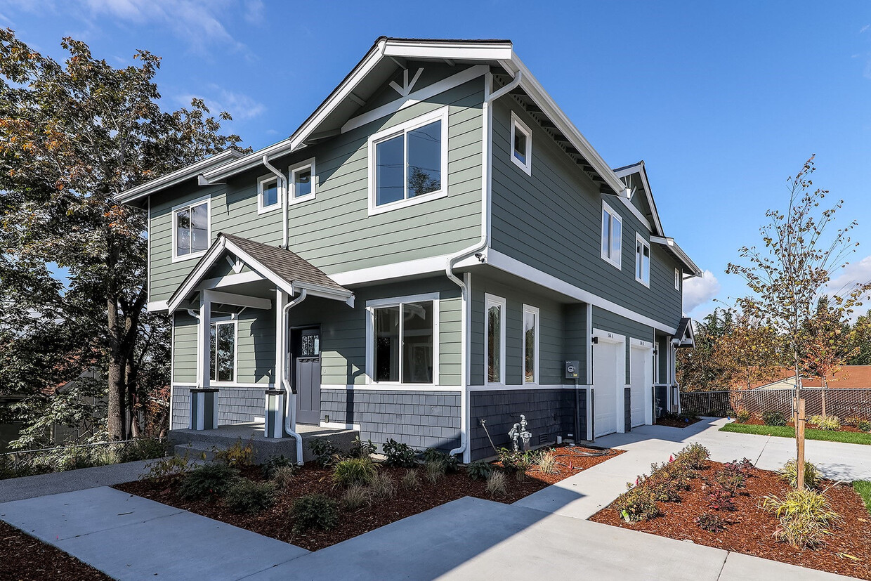 Foto principal - Puget Drive Townhomes