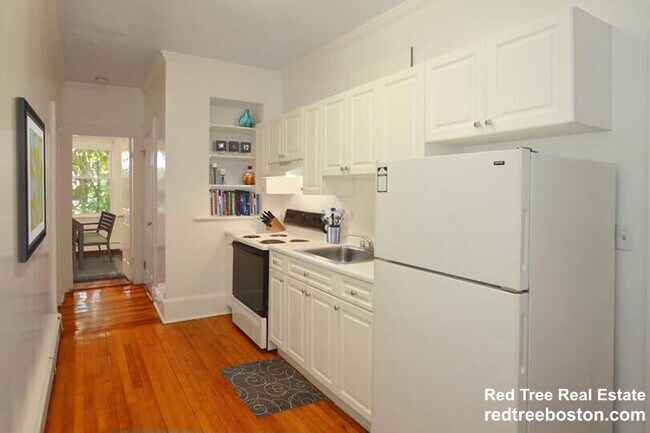 Foto del edificio - 1540 Beacon St