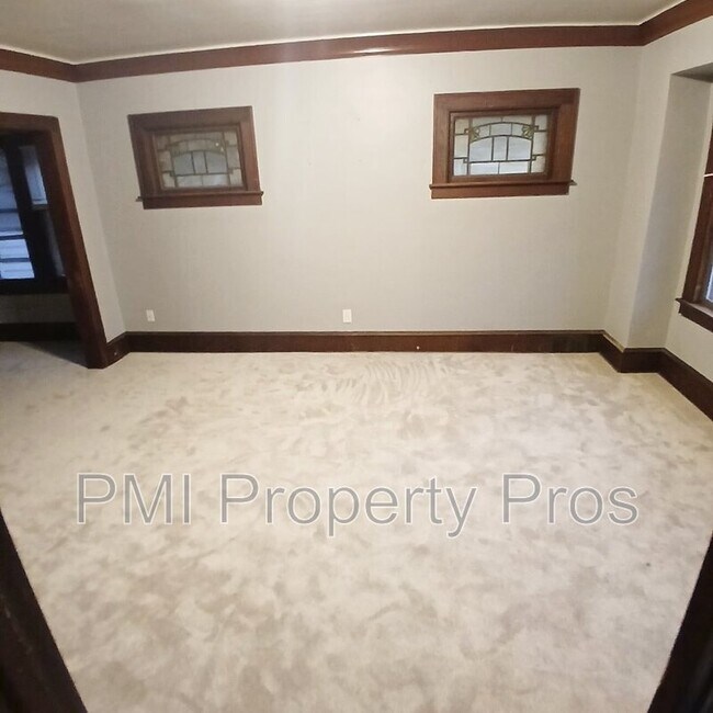 Foto del edificio - 2606 N 50th St