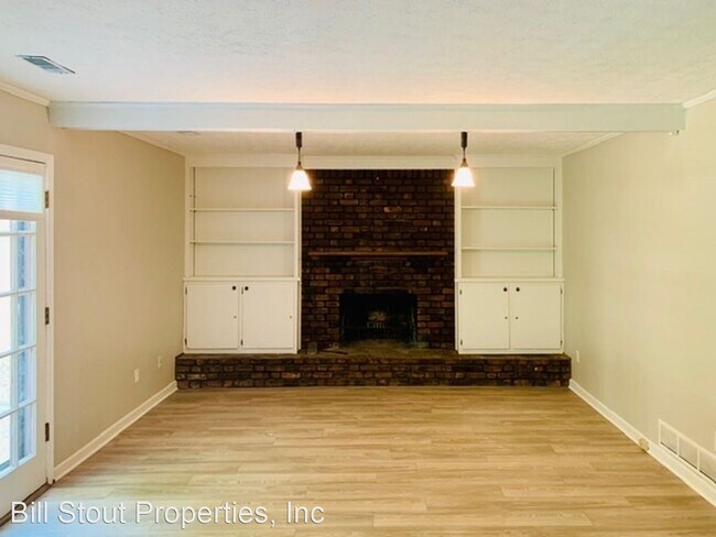 Building Photo - 4 br, 2.5 bath House - 1009 Chesham Road
