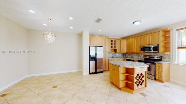 Foto del edificio - 897 Briar Ridge Rd