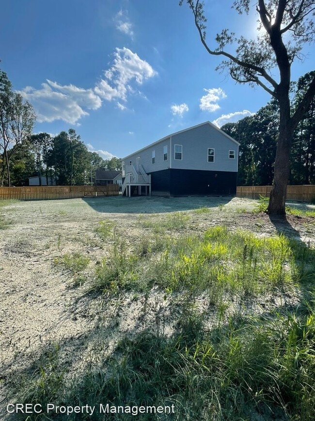 Building Photo - 3 br, 2 bath House - 1583 Macoma Drive