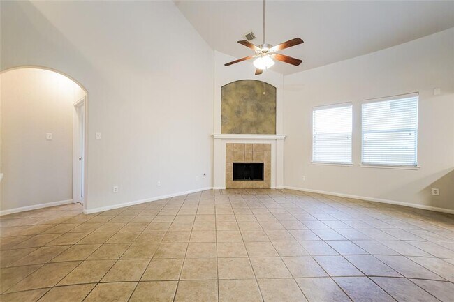 Foto del edificio - 21389 Timber Lodge Ln