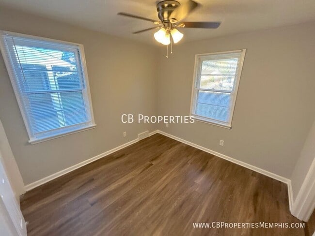 Building Photo - 1741 Hood St