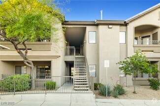Building Photo - 8250 N Grand Canyon Dr