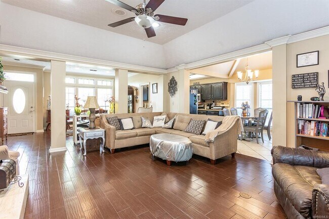 Foto del edificio - 8712 Twelve Oaks Ln