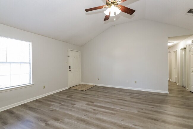 Building Photo - 2581 Arborgreen Cove