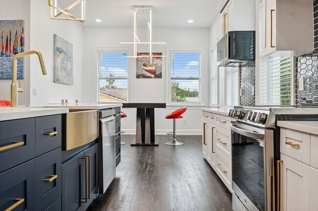 Foto del edificio - 8605 Inwood Dr