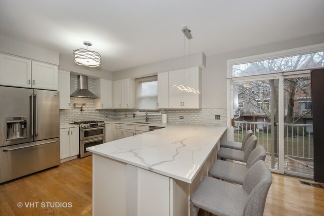 Foto del edificio - 516 E 32nd St