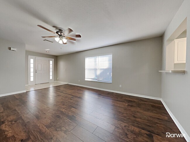 Foto del edificio - 404 SUMMER SAILS DR, VALRICO, FL 33594