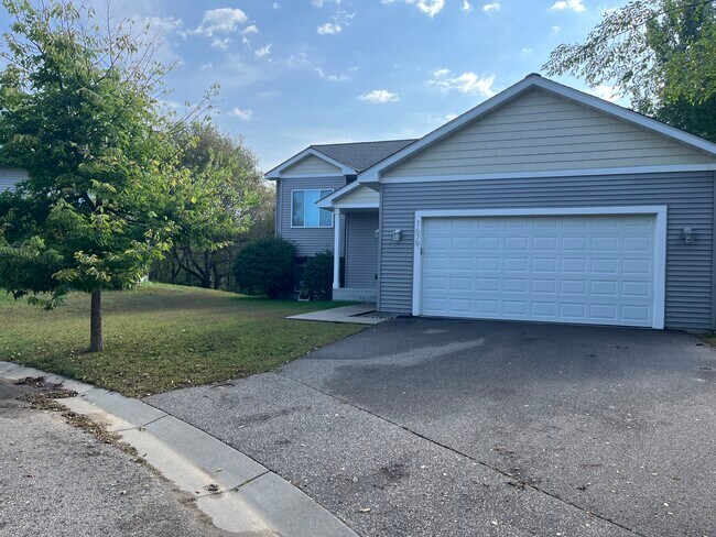 attached garage, off street parking - 7679 Hyde Ave S