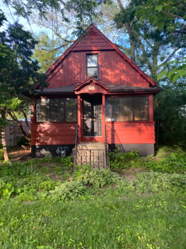 Primary Photo - 101 Oak Ridge Ave