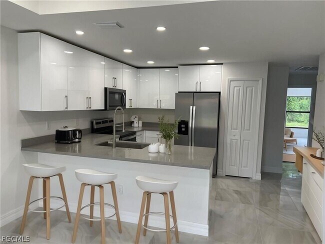 Foto del edificio - 4854 30th St SW