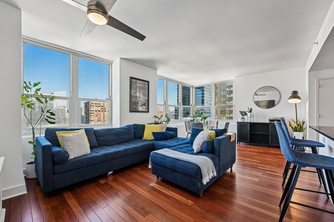 Building Photo - 88 Morgan St